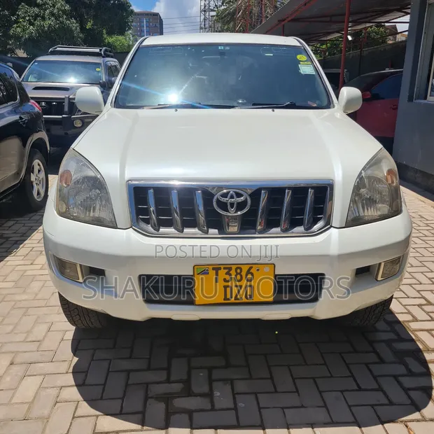 Toyota Land Cruiser Prado 2007 White - 1
