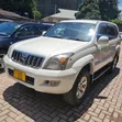 Toyota Land Cruiser Prado 2007 White - 3