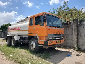 Fuso Mobile Fuel Tanker - Uwezo wa Tani 10