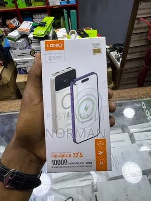 LDNIO Magnetic Wireless Power Bank - White