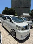 Toyota Alphard 2006 - Nyeupe Lumo - 1