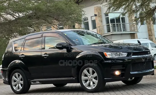Mitsubishi Outlander 2010 Black - 1