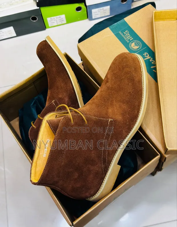 Viatu vya Ngozi vya Clarks vya Wanaume - 1
