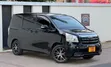 Toyota Noah 2010 Nyeusi - 5