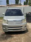 Toyota Noah 2.0 FWD (Viti 8) 2003 Silver - 1