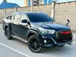 Toyota Hilux 2020 Black - 2