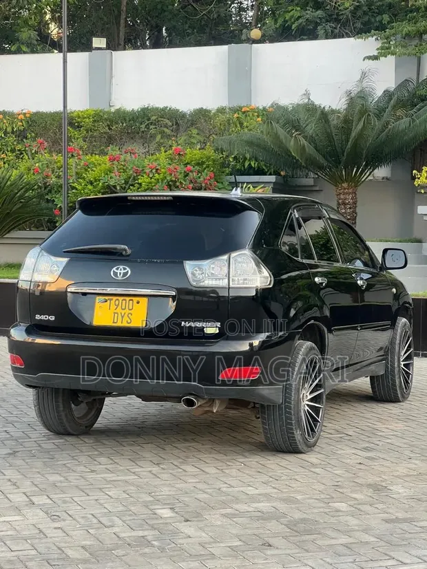 Toyota Harrier 2006 Nyeusi - 1