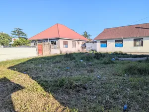 Kiwanja Kinauzwa - Pugu Majohe, Dar es Salaam