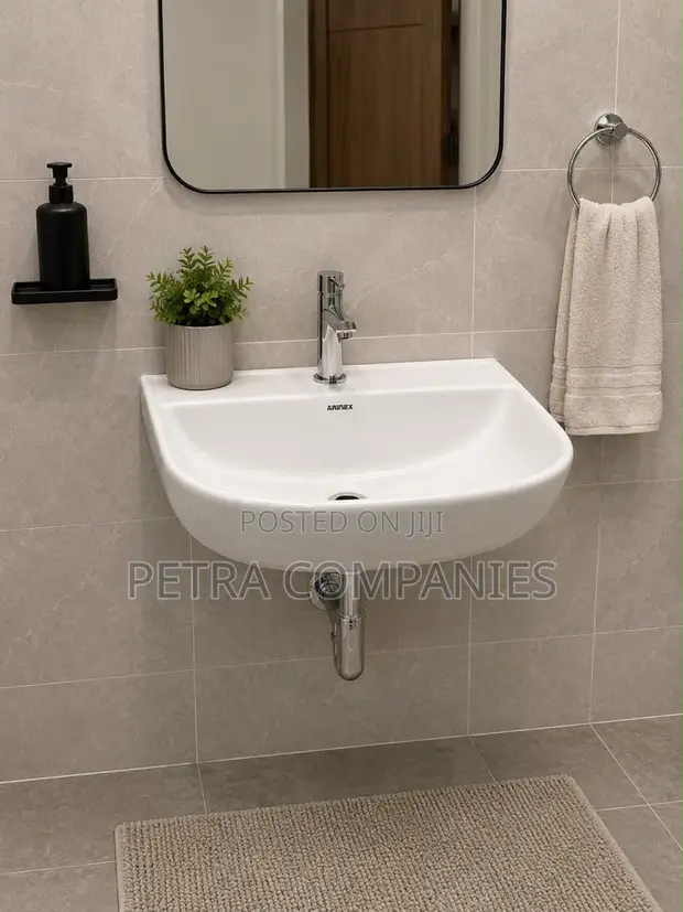 Plumb Wash Hand Basin - Semicircle, Ceramic - 1