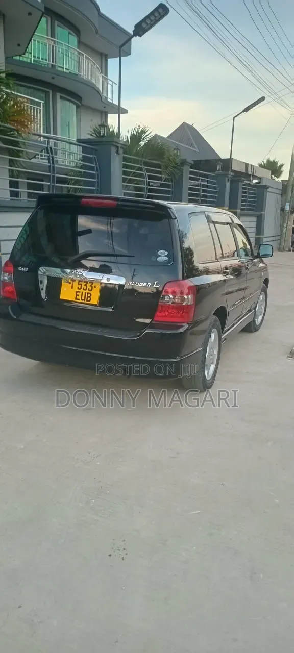 Toyota Kluger 2005 Black - 1