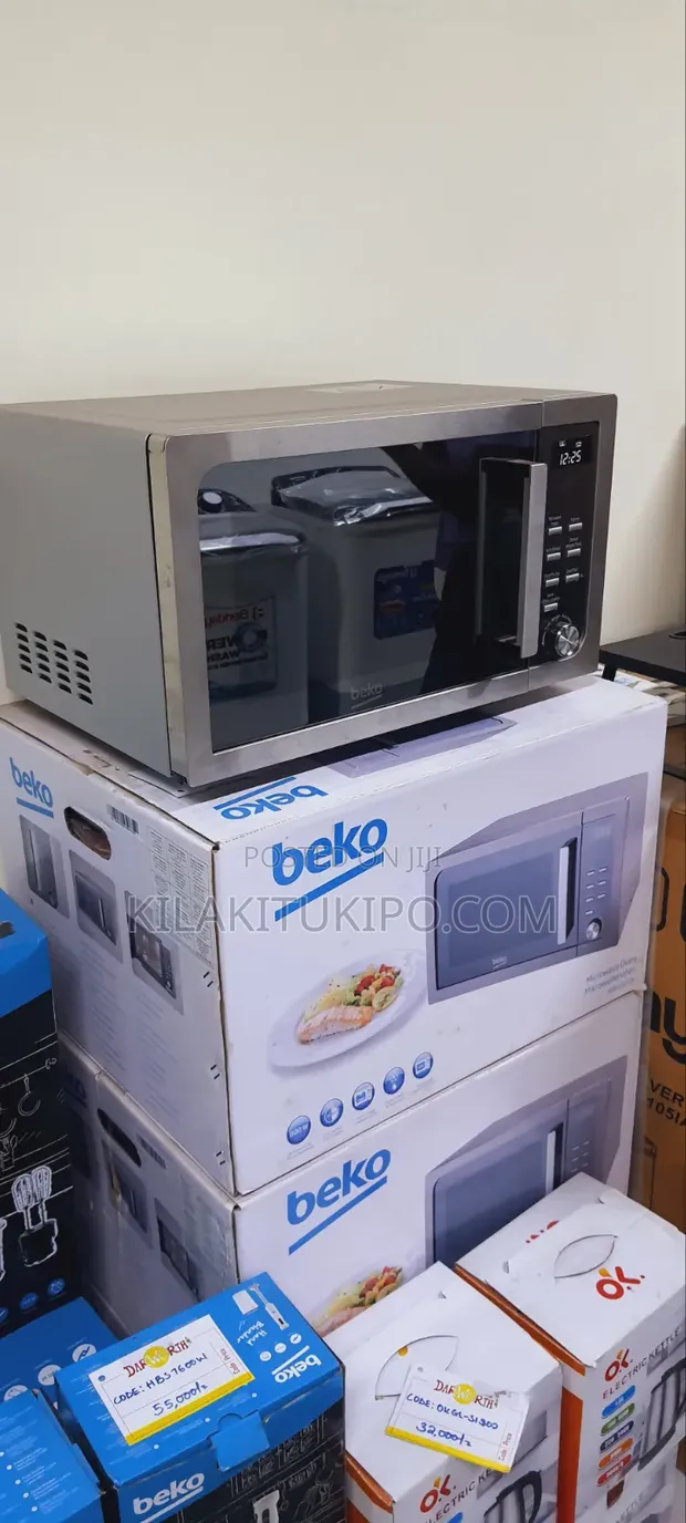 Beko MOF23110X 800W 23L Compact Solo Microwave - 1