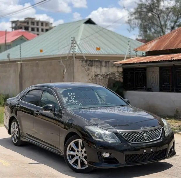 Toyota Crown 2009 Black - 1