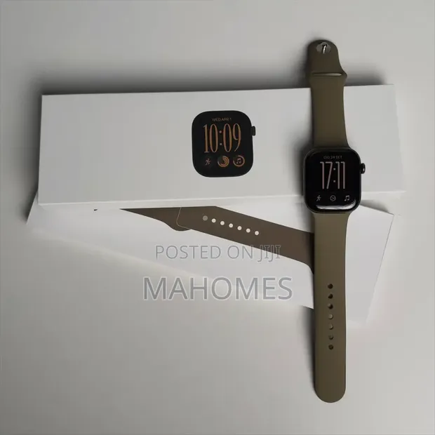 Apple Watch Series 12 - 42mm - 1