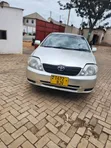 Toyota Corolla 2000 Silver - 1
