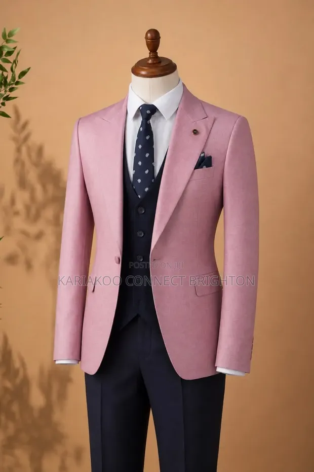 Suti ya Pink Blazer & Navy Blue ya Vipande Vitatu - Inaagizwa Uturuki - 1