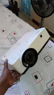 NEC ME403U Projector 4K, Lumens 4000 - 3