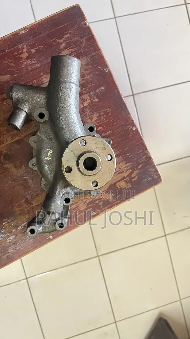 New Toyota Dyna 14B/15B Coaster Water Pump - 1
