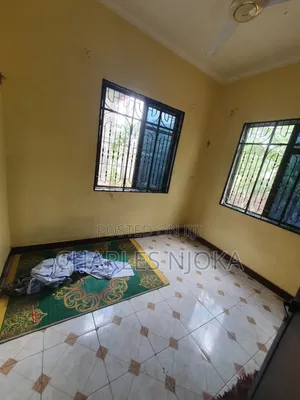 Nyumba ya Vyumba 6 Iliyojengwa na Samani Halisi, Ukonga