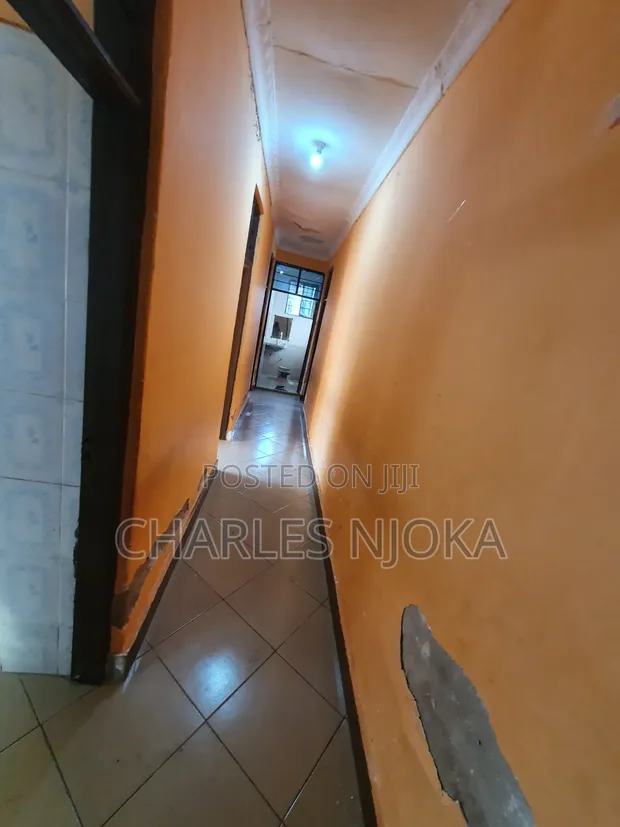 Nyumba ya Vyumba 6 vya Kulala Imejengwa na Samani, Chuo Rada, Ukonga - 1