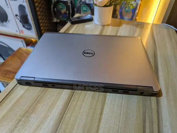 Dell Latitude 7440 Laptop - Core i5, 8GB RAM, 500GB HDD - 1