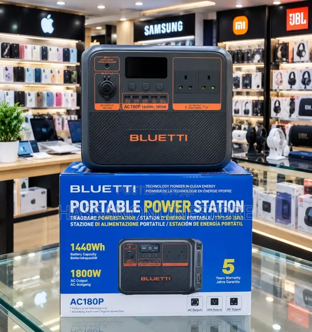 Bluetti AC180P Portable Power Station | 1800W 1440Wh - 1