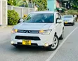 Mitsubishi Outlander 2012 White - 5