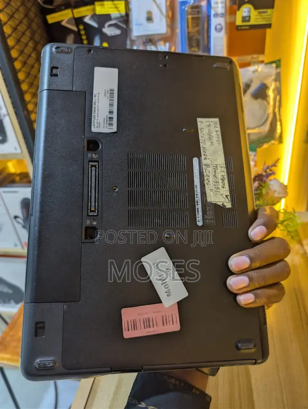 Dell Latitude E6440 Laptop - Intel Core i7, 8GB RAM, 500GB HDD - 1