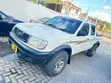 Nissan Hardbody 2015 Nyeupe - 2