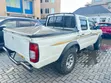 Nissan Hardbody 2015 Nyeupe - 3