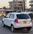 Mazda Verisa 2010 White - 2