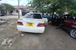 Toyota Carina 2001 Nyeupe - 1