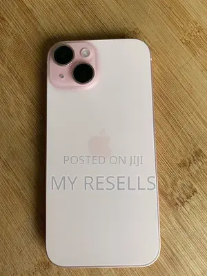 Apple iPhone 15 128GB Pink