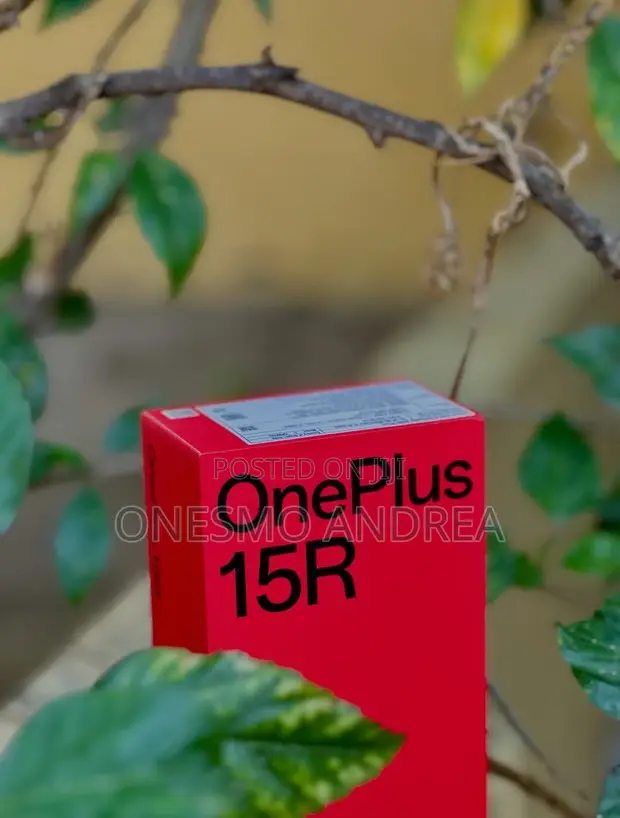 New OnePlus 15R 256GB Black - 1