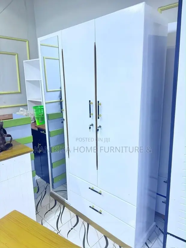 Woodstock 3-Door Wardrobe - White - 1