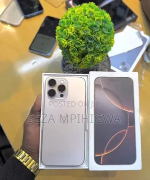 Apple iPhone 16 Pro 256GB Desert Titanium