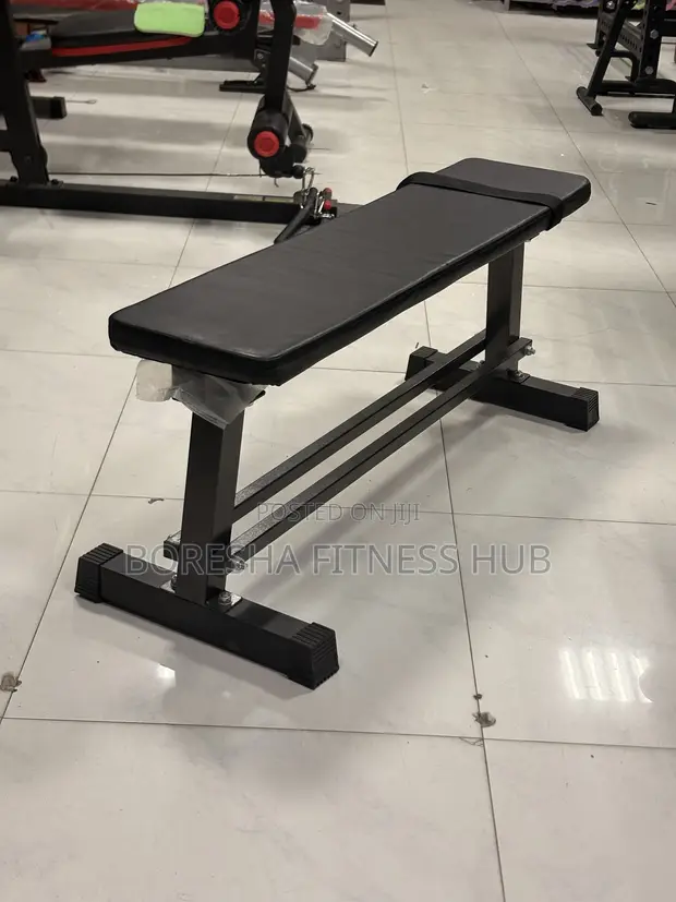 Flat Bench - Benchi la Mazoezi ya Gym - 1
