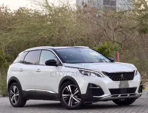 Peugeot 3008 2018 Nyeupe Nzuri