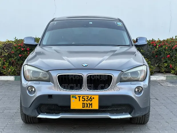 BMW X1 2011 Nyeupe - 1