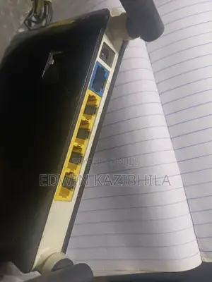 D-Link DWR-116 Router yenye WiFi Iliyojengwa ndani