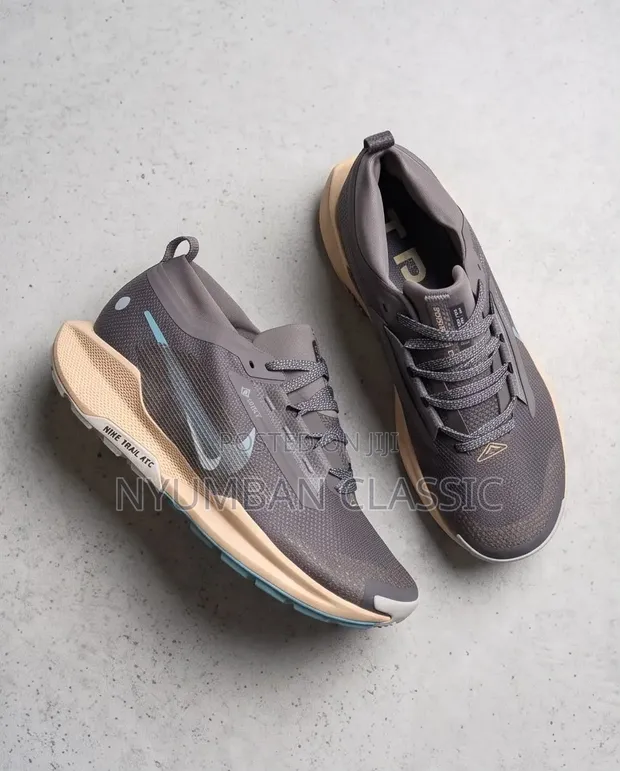 Viatu vya Michezo vya Nike vya Kukimbia - 1