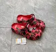 A Bathing Ape x Crocs Classic Clogs - Mchoro wa Kuficha - 3