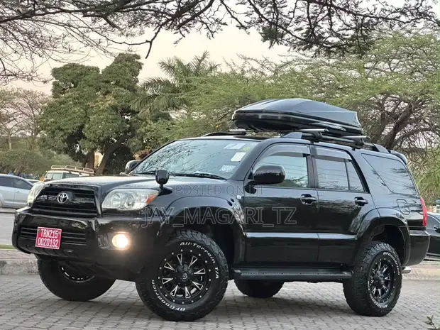 Toyota Hilux Surf 2007 Black - 1