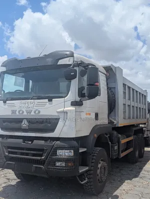 New CNHTC Howo Dump Truck