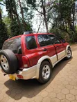 Suzuki Grand Vitara 2003 Nyekundu - 2