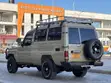 Toyota Land Cruiser Series 76 2010 Beige - 3