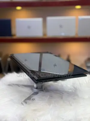 Laptop HP Elite Dragonfly G3 - Core i7, 16GB RAM, 512GB SSD