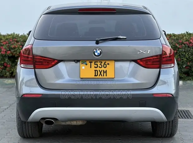BMW X1 2011 Gray - 1