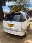 Toyota Raum 2000 Pearl - 3