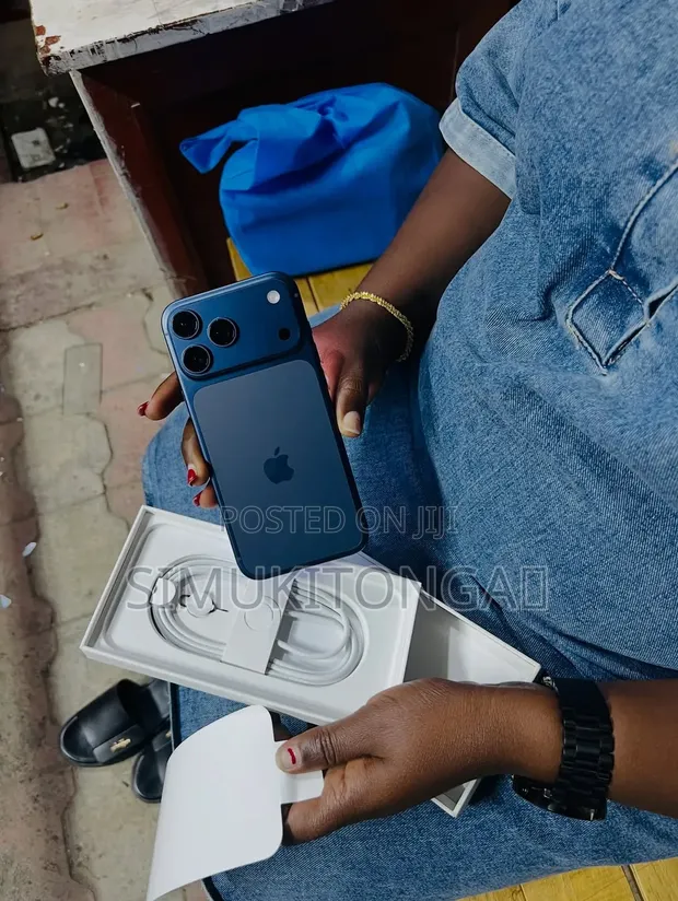 New Apple iPhone 17 Pro Max 256GB Blue - 1