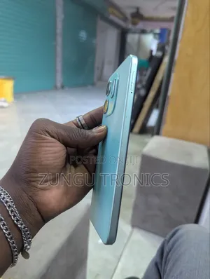 Infinix Hot 50i 128GB Bluu